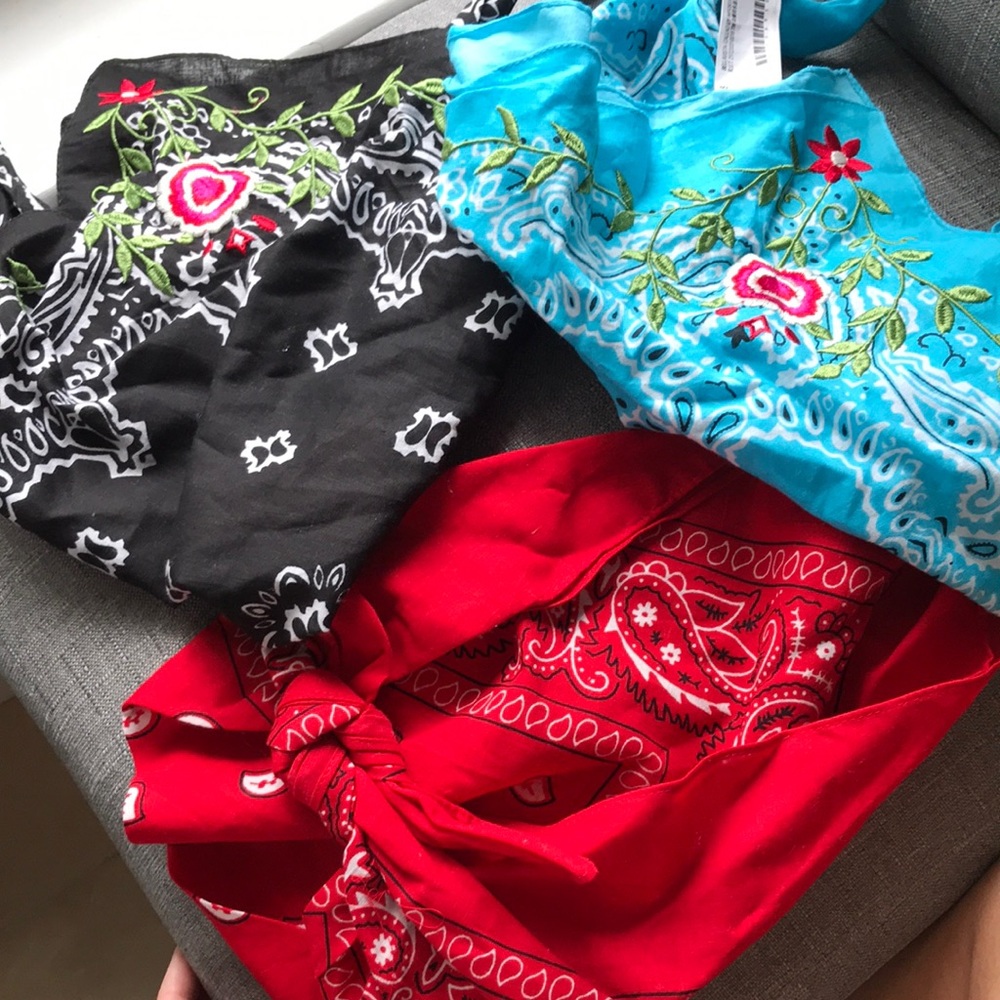Scarfs